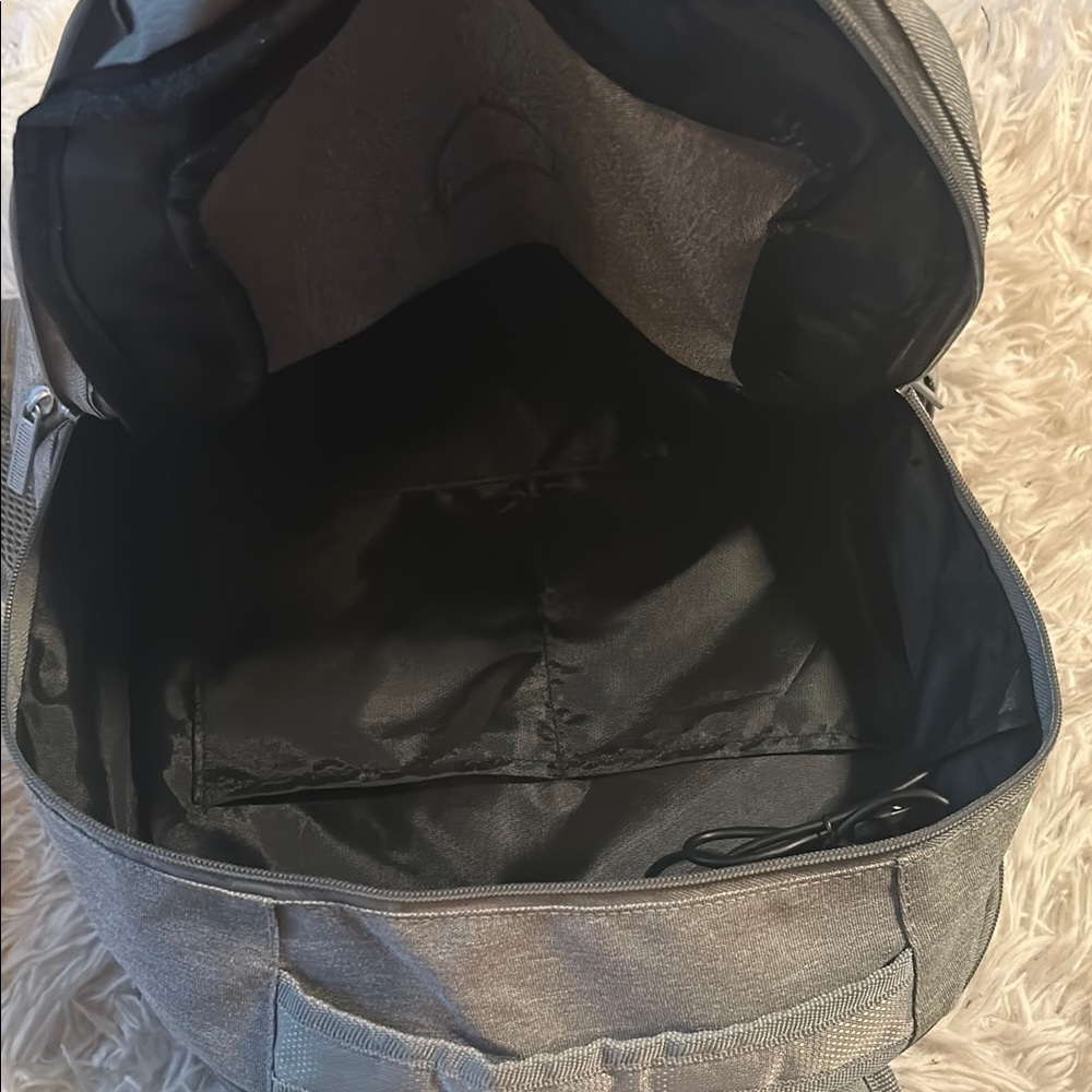 Gray Backpack With Yellow Accent - image 5